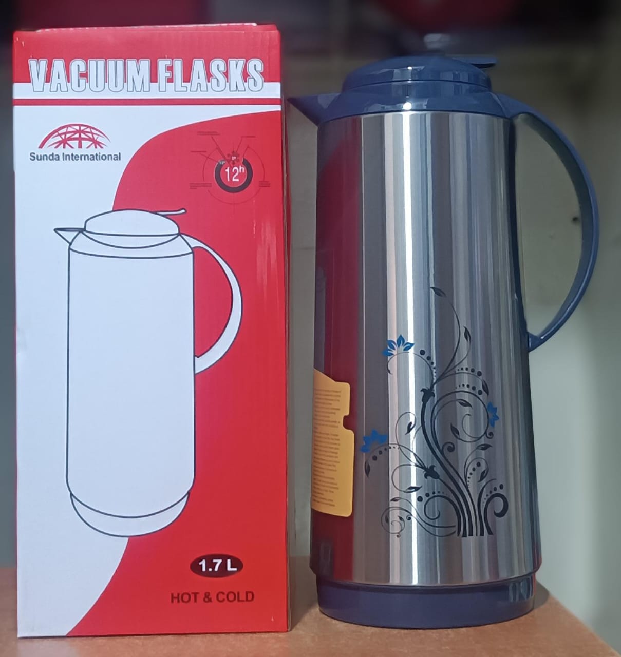 1.7Ltrs press Flask