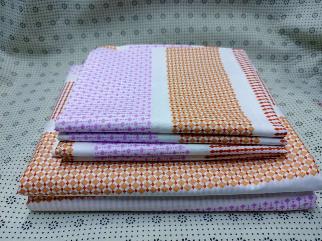 6*7 Pattern Cotton 2 Bedsheets,4 Pillowcases - Image 9