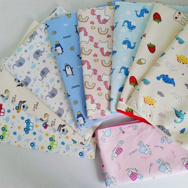 Macintosh Soft Portable Baby Mackintosh/Urine Pad