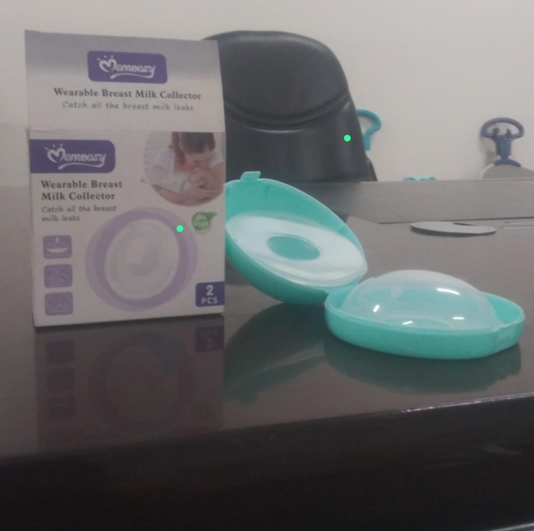 Mom Easy Reusable BPA-free Wearable Milk Collector