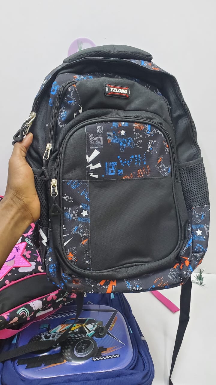 stylish and trendy high quality school/laptop and travel backpack bags with padded shoulder straps - Image 4