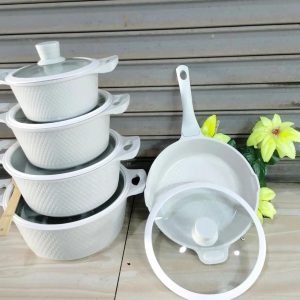 Bosch 11pc Cookware with Silicone lid covers