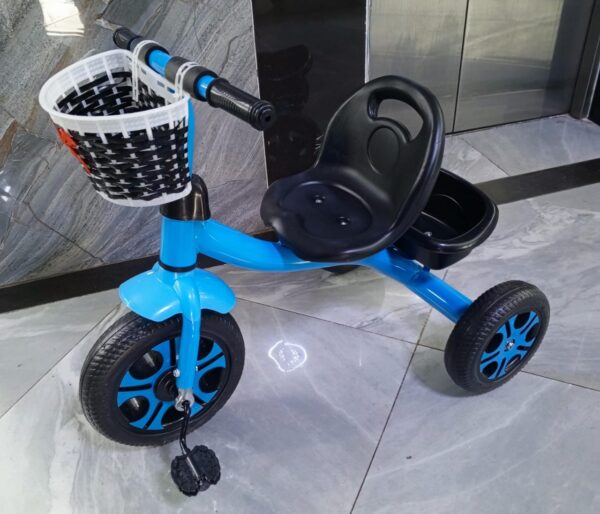CHILDREN RIDE ON TRICYCLE - Image 2