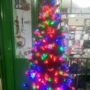 Christmas tree with inbuilt light 7ft